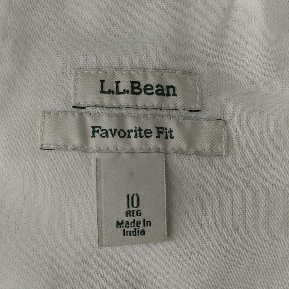 L.L. Bean Favorite Fit Plaid Shorts Size 10 - Picture 5 of 8